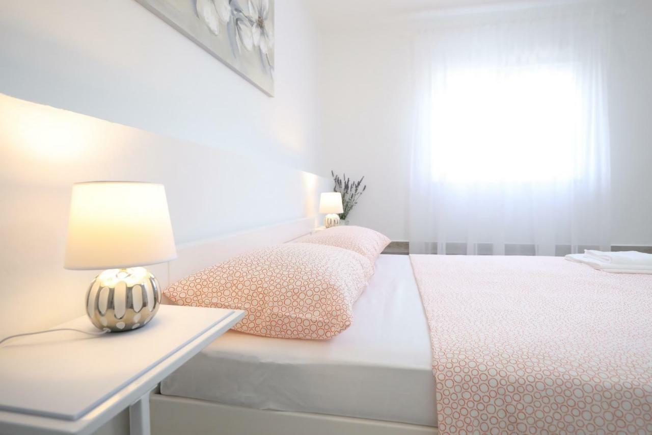 Apartmani Neva, Pridraga Zewnętrze zdjęcie