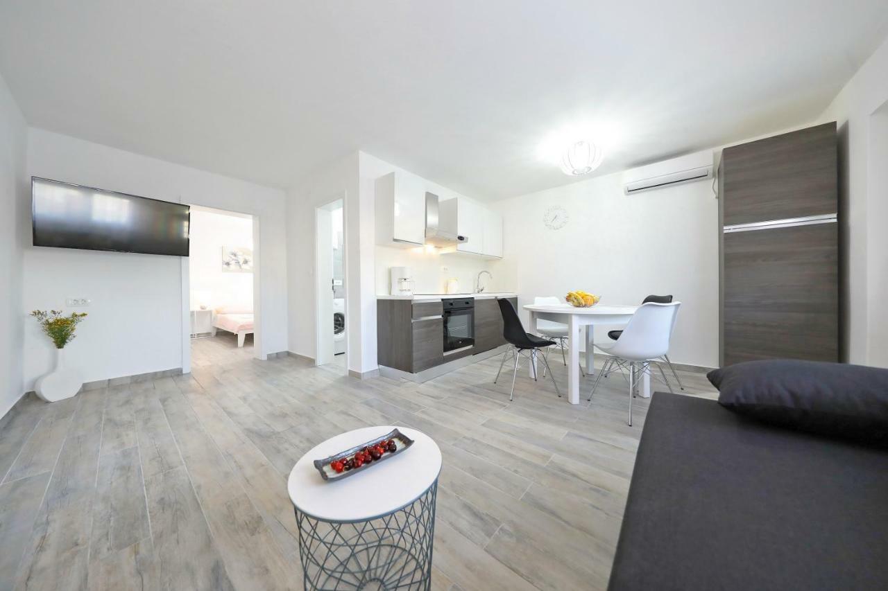 Apartmani Neva, Pridraga Zewnętrze zdjęcie