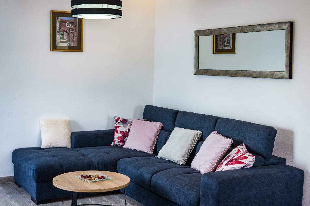 Apartmani Neva, Pridraga Zewnętrze zdjęcie