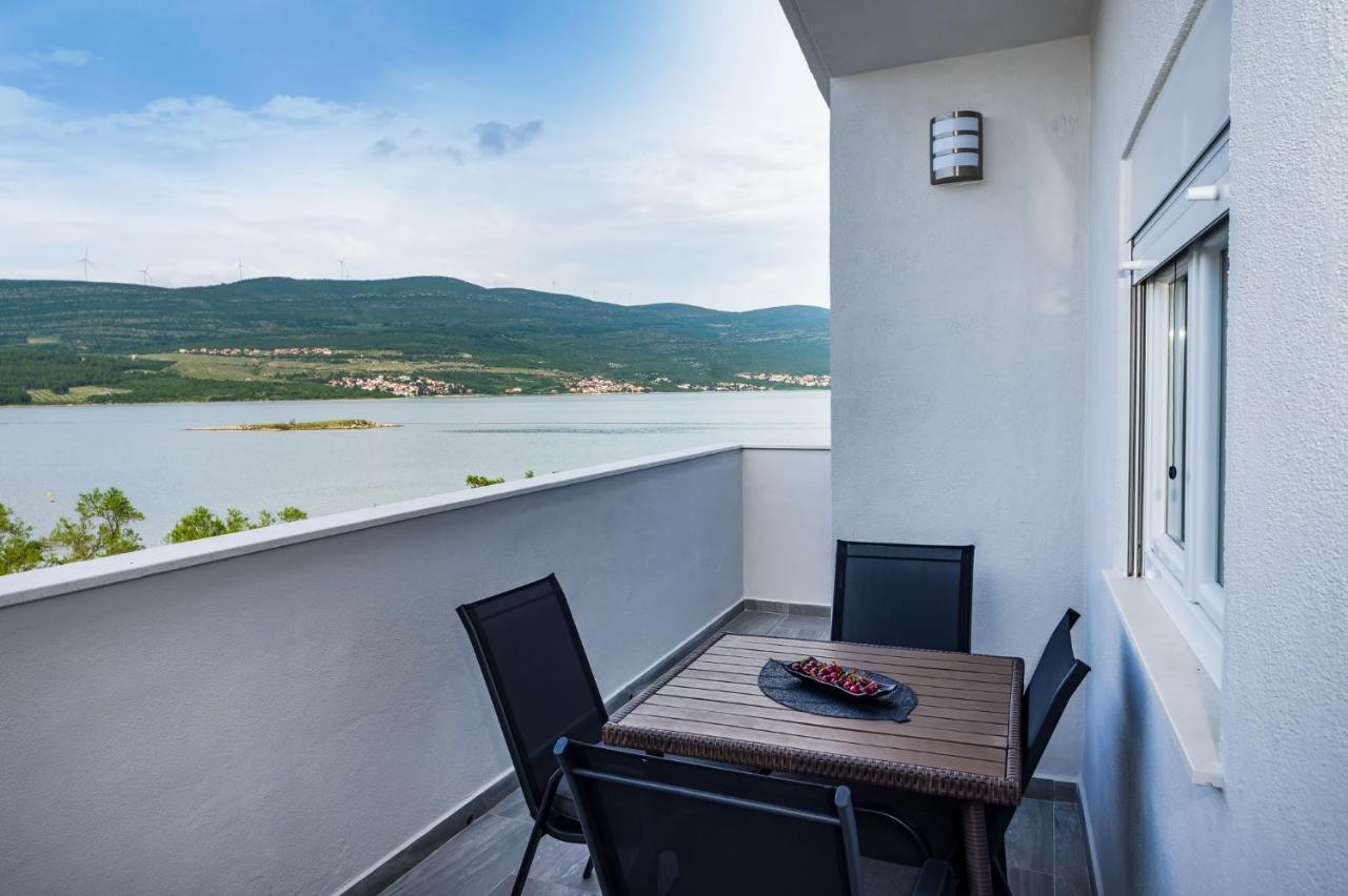 Apartmani Neva, Pridraga Zewnętrze zdjęcie
